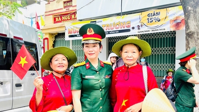 Nữ thượng tá thuyết minh diễu binh 30/4: Hôm nay tôi yên tâm để ốm