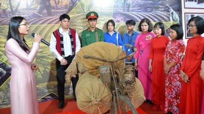 Trang sử qua từng hiện vật   - Báo và Đài Phát thanh Truyền hình Lạng Sơn