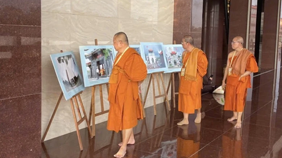 Photo exhibition "Vietnamese Pagodas - Spiritual milestones, cultural ambassadors": Continuing the spirit of protecting the national soul