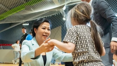 Phu nhân Ngô Phương Ly thăm nơi đào tạo vận động khuyết tật ở Kazakhstan