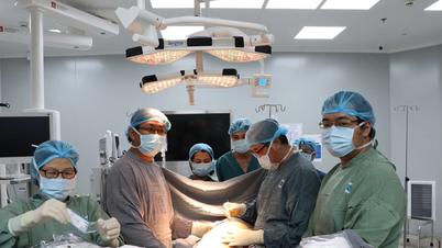 Tổ chức dạy học 2 buổi/ngày không thu phí, tiến tới miễn viện phí toàn dân