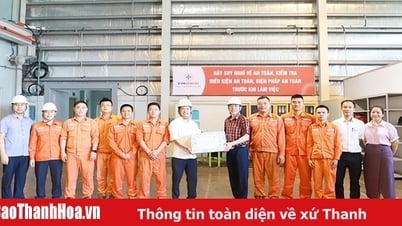 응이손 화력발전소, 2025년 근로자의 달 맞아 노조원과 근로자들에게 선물 전달