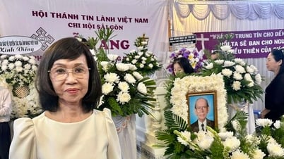 តារាចម្រៀង Trang My Dung លាតន្ត្រីករ Truong Hoang Xuan
