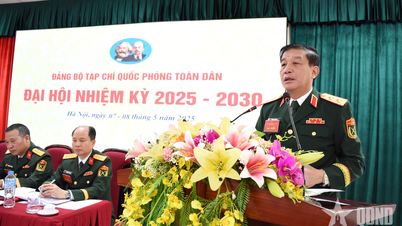 Trung tướng Trương Thiên Tô dự Đại hội Đảng bộ Tạp chí Quốc phòng toàn dân