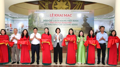 Trưng bày chuyên đề báo chí cách mạng Việt Nam - một thế kỷ xung trận tại Quảng Bình