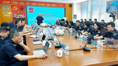 Hải quan khu vực VI giao ban công tác tháng 5/2025: Một tháng thu thuế XNK được gần 1.371 tỷ đồng - Báo và Đài Phát thanh Truyền hình Lạng Sơn