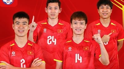 Bốn cầu thủ Việt Nam góp mặt trong đội hình ASEAN All-Stars thi đấu giao hữu với Manchester United