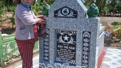 Huyện Trần Văn Thời - đơn vị đầu tiên hoàn thành 100% sửa chữa, nâng cấp mộ liệt sĩ tại gia