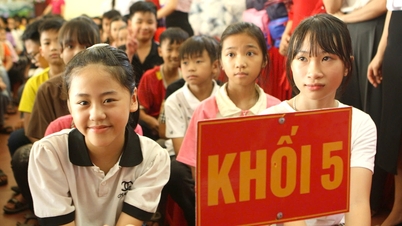 Dạy 2 buổi/ngày không thu phí: Chờ sớm có hướng dẫn