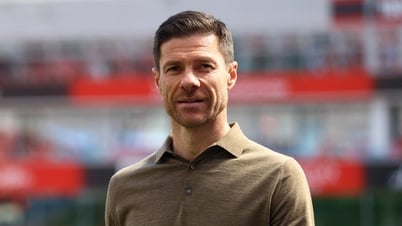 HLV Alonso xác nhận rời Leverkusen, chuẩn bị đến Real Madrid