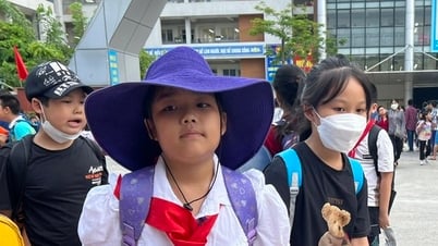 Hà Nội: Xác minh cô giáo dạy thêm học sinh chính khóa
