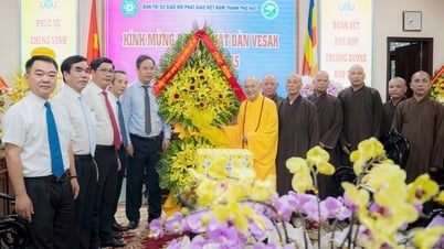 Lãnh đạo thành phố thăm Giáo hội Phật giáo Việt Nam TP. Huế