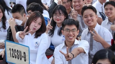 Học sinh TPHCM "lệch pha" chọn môn thi tốt nghiệp: Ngoại ngữ lên ngôi