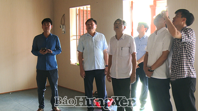 Kiểm tra việc hỗ trợ xây dựng, sửa chữa nhà tạm, nhà dột nát tại một số địa phương