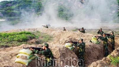 Chào mừng kỷ niệm 80 năm Ngày truyền thống lực lượng vũ trang TP. Nha Trang (10-5-1945 - 10-5-2025): Phát huy truyền thống anh hùng, hoàn thành xuất sắc nhiệm vụ