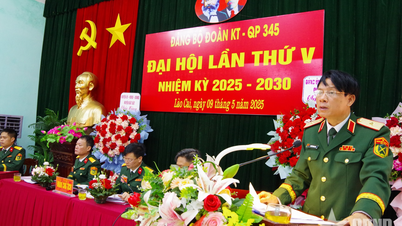 Thực hiện thắng lợi nhiệm vụ phát triển kinh tế gắn với củng cố quốc phòng, an ninh