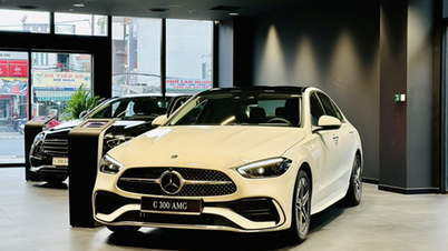 Mercedes-Benz Việt Nam nâng cấp C-Class 2025, từ 1,599 tỷ đồng