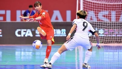 Tuyển futsal nữ Việt Nam: Tìm vé sớm vào tứ kết