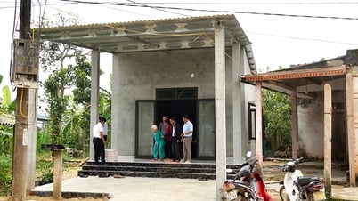 Completed more than 900 houses for people with revolutionary contributions and martyrs' relatives