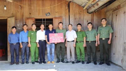Công an Lâm Đồng tiếp tục hỗ trợ xóa nhà tạm, nhà dột nát cho người dân