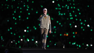 Ha Anh Tuan a « dénoncé » Den Vau pour être… trop grand lors d'un concert avec plus de 20 000 personnes