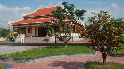 Thăm đền thờ danh nhân văn hóa Đào Tấn