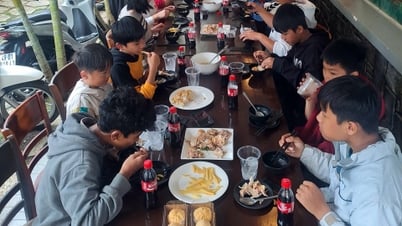 Tổ chức Bữa ăn yêu thương cho trẻ em Làng SOS Đà Lạt