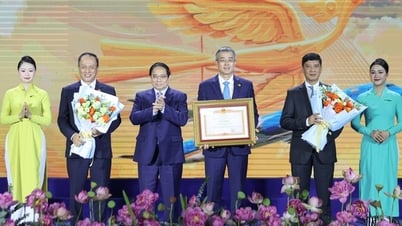 Premierminister: Wohin auch immer Vietnamese Airlines fliegt, werden Vietnams weiche Grenzen folgen