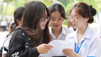 Sáng nay, gần 70.000 thí sinh đi thi lại đại học