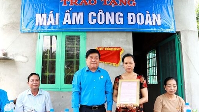 Trao mái ấm Công đoàn, gửi yêu thương