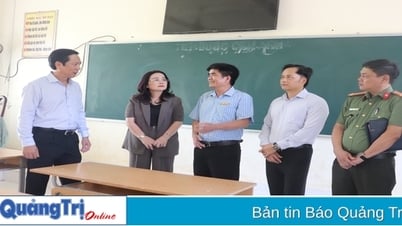ប្រធានស្តីទីគណៈកម្មាធិការប្រជាជនខេត្ត Hoang Nam ពិនិត្យការត្រៀមប្រឡងសញ្ញាបត្រមធ្យមសិក្សាទុតិយភូមិឆ្នាំ២០២៥