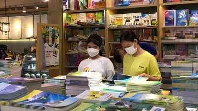 "Khối nghỉ hè" phụ bán sách: Cười ngất với đủ chuyện đầy kịch tính