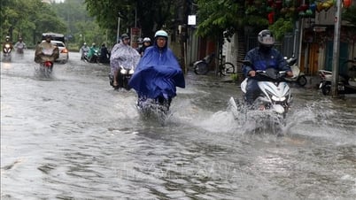 Hue City on guard against heavy rain in a short period of time causing localized flooding in urban areas