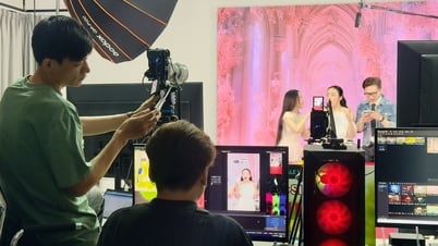Khóc ròng với khách 'bom hàng' mua online