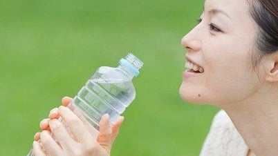 Bác sĩ chỉ ra 8 cách hay ngăn ngừa suy thận từ khi còn trẻ