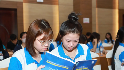 Würdigung der Beiträge von Frauen und des weiblichen Journalismus in 100 Jahren vietnamesischen revolutionären Journalismus