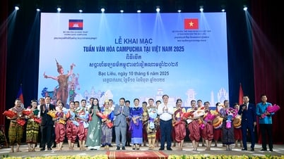 រំលេចកម្មវិធីសិល្បៈបើកសប្តាហ៍វប្បធម៌កម្ពុជានៅបាកលឿ