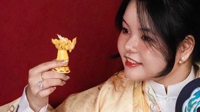 La jeune fille nourrit le rêve de diffuser l'image du dragon vietnamien à travers un jeu d'échecs unique