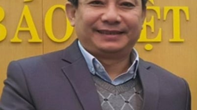 នៅលើផ្លូវនៃស្រុកកំណើត