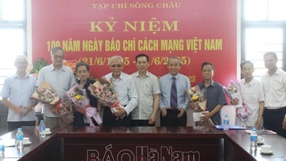 Gặp mặt tri ân các thế hệ lãnh đạo Tạp chí Sông Châu