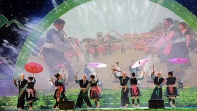 Promoting the beauty of Son La land and people to tourists in Da Nang