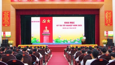 Học viện Hải quân khai mạc kỳ thi tốt nghiệp năm 2025