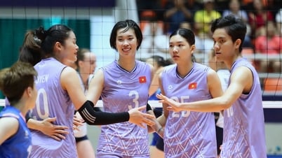 ทีมวอลเลย์บอลหญิงเวียดนามผ่านเข้ารอบชิงชนะเลิศ AVC Nations Cup เป็นครั้งที่สามติดต่อกันด้วยชัยชนะเหนือคาซัคสถานที่น่าเกรงขาม