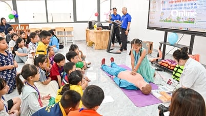 Clase de habilidades prácticas para la vida para niños en verano.