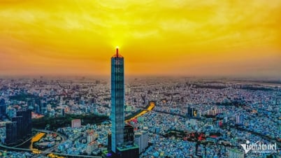 Hơn 3 tháng 'vừa chạy vừa xếp hàng' và cú bấm nút lịch sử của Quốc hội