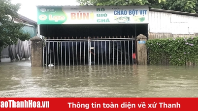 អ្នកជំនាញ៖ ទឹកជំនន់នៅតំបន់កណ្តាលនៅពាក់កណ្តាលរដូវក្តៅគឺកម្រ និងមិនធម្មតា