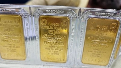 Bất ngờ giá vàng trong nước