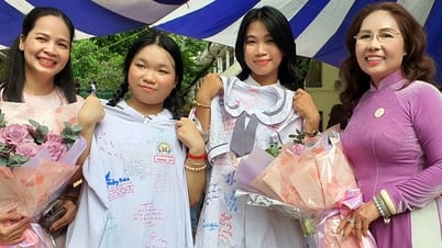 Lễ tri ân và trưởng thành tại Trường THPT Hùng Vương: Nếu em không phải là người xuất sắc…