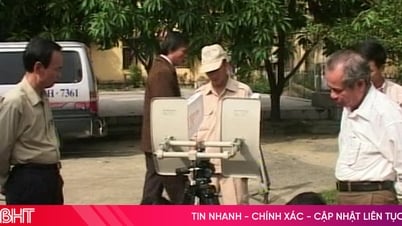“Đây là Đài Phát thanh Hà Tĩnh…"