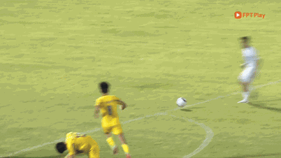 HIGHLIGHTS Quảng Nam 0-2 Nam Định: Không thể cản nhà vua V.League
